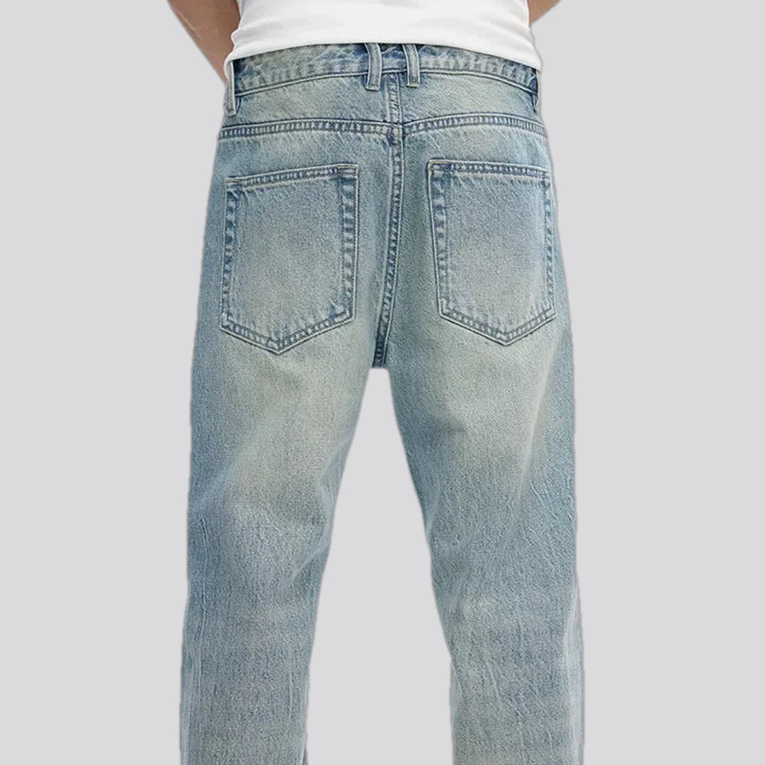 Roomy sanded men's jeans